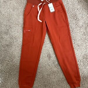 Figs Auburn Catarina Zamora joggers